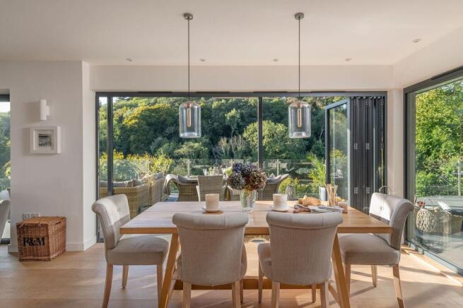 Jonswood_Dining Area