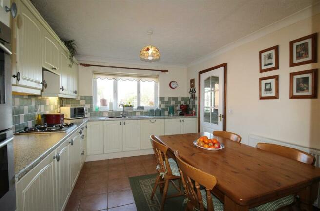 Kitchen Breakfast Room