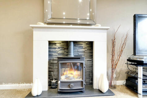 St Annes Vale, Brown Edge, ST6 8TA