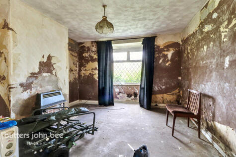 Roundfields, Stockton Brook, Stoke-On-Trent ST9 9PG