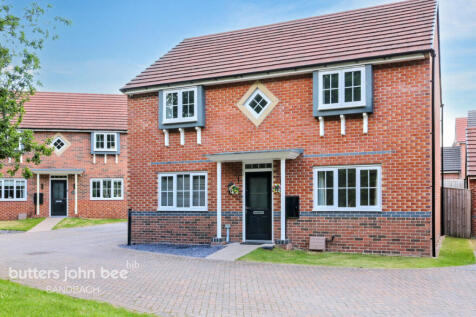 Dappled White Close, Sandbach