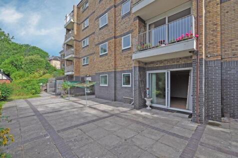 Garden Level Apartment, Stow Park Crescent, Newport