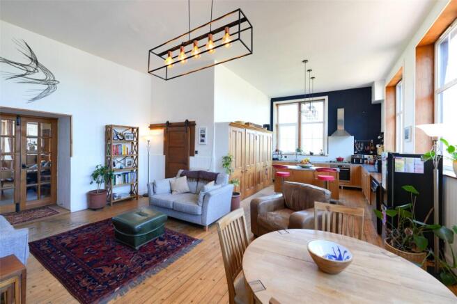 Kitchen/Dining