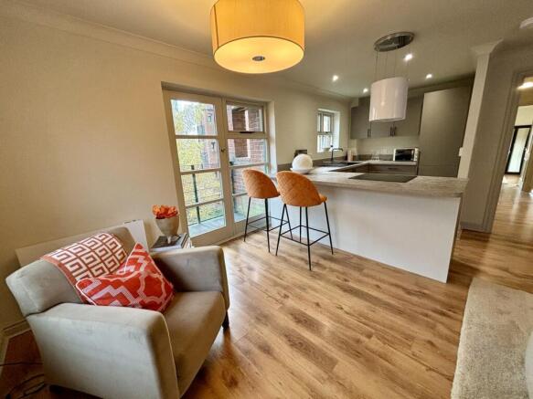 Kitchen/Dining