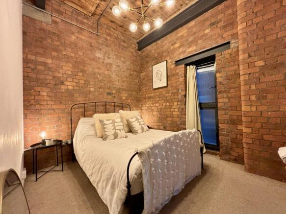 Bedroom 1 (2)