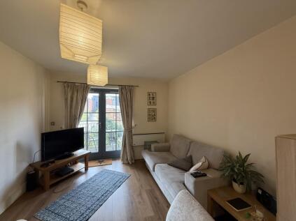 Home 2, 35 Chapeltown Street, Piccadilly, M1