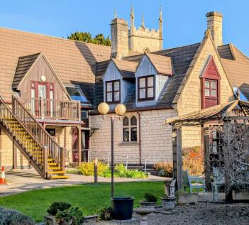 St Matthews Court, Cainscross