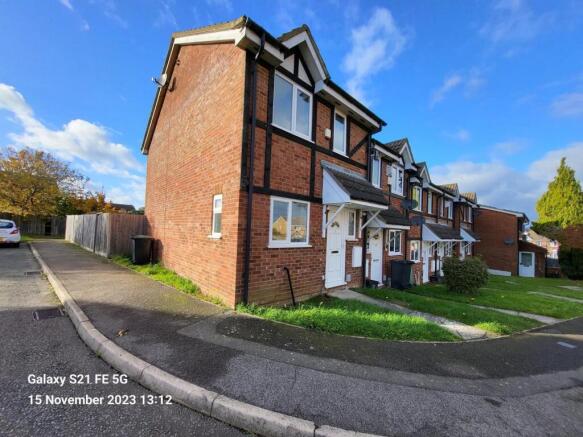 Available now. 3 bedroom house near L & D Hospita