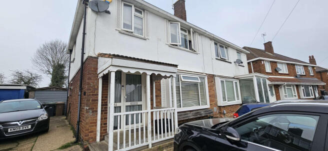 3/4 bedroom Semi Detached for sale