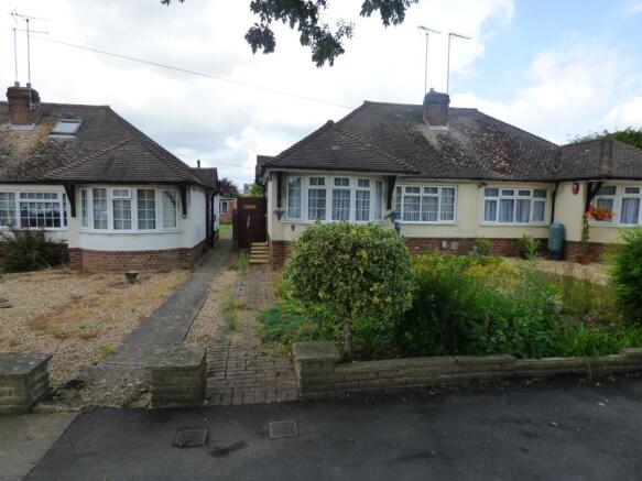 2 bedroom Bungalow for rent