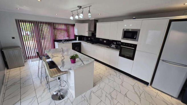 Beautifully Extended 4 Bedroom Semi-Detached with