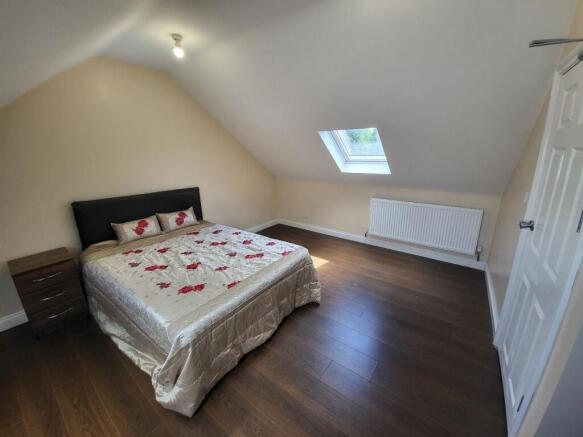 House share room for rent