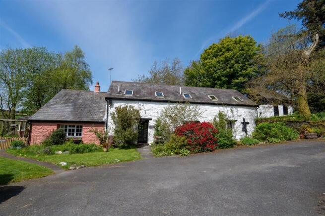 THE COTTAGES