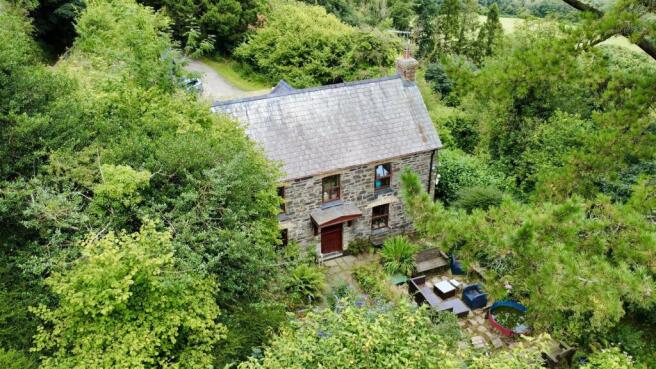 dji_fly_20250806_134758_551_1754524487143_photo_op