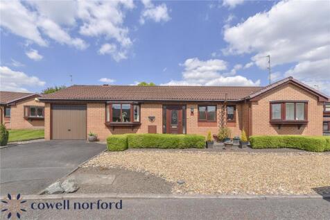 Upper Passmonds Grove, Passmonds, Rochdale, OL11