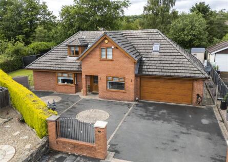 Marsham Close, Grotton, Saddleworth, Greater Manchester, OL4