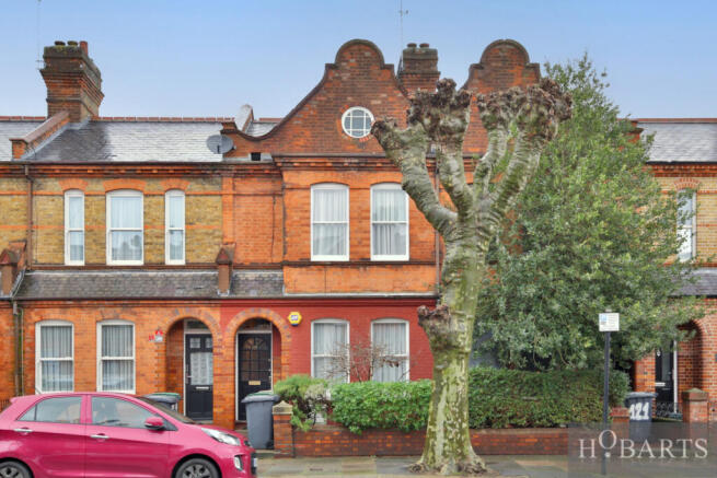 3 Bedroom Mid -Terraced House for Sale