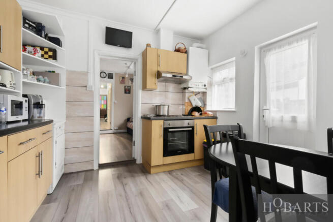 2 Bedroom Flat for Sale with own rear garden
