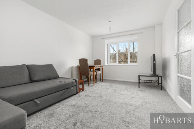One Bedroom First-Floor purpose Built Flat for Sa