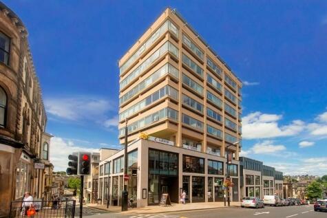 10 Harrogate House , 39 Parliament Street