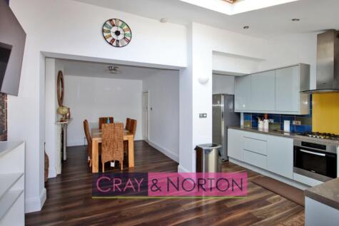 The Glade, Shirley, CR0