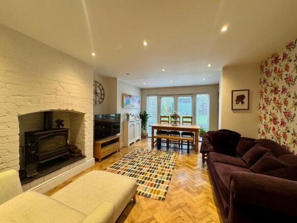 2nd Lounge & Dining room