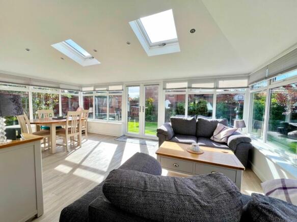 Sun room/conservatory