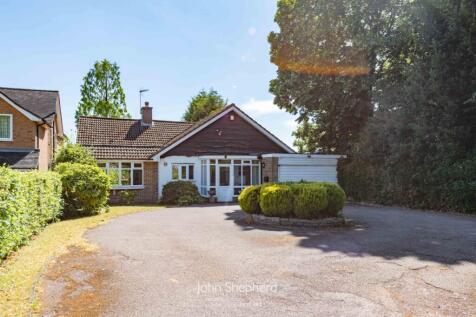 Oakley Wood Drive, Solihull, West Midlands, B91