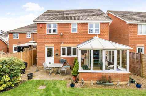 Bathurst Close, Burnham-on-Sea, Somerset, TA8