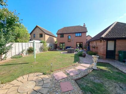 Meadowcroft Drive, Burnham-on-Sea, Somerset, TA8