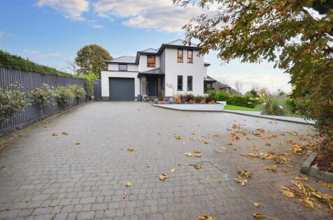 Windmill Hill, Rough Close