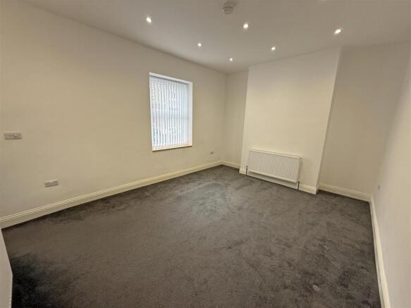 Livivng room.jpg