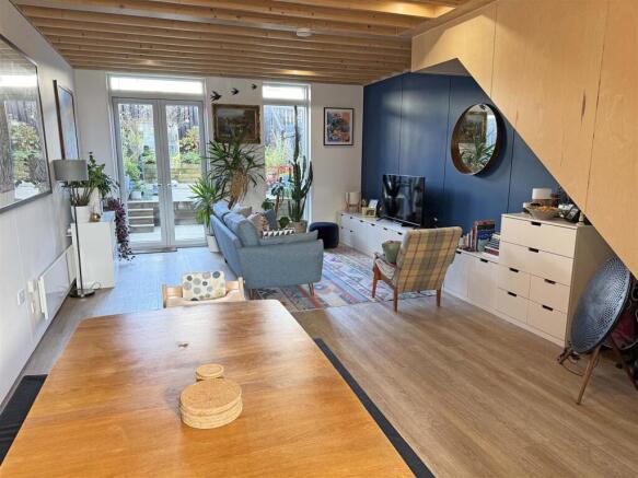 Smiths Dock Lounge Dining.jpg