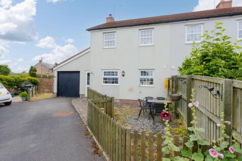 Iter Park, Bow, EX17