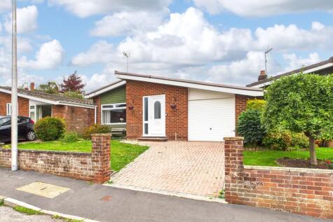 Dokkum Road, Crediton, EX17