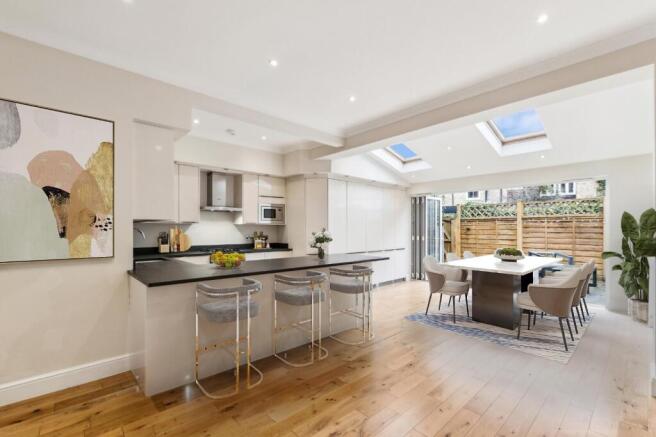 Kitchen/Dining Room
