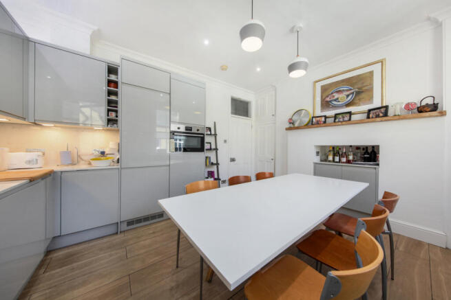 Kitchen/Breakfast