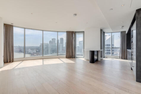 Charrington Tower, 
11 Biscayne Avenue, E14