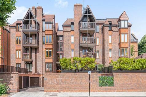 Andrew Court, 
Wedderburn Road, NW3