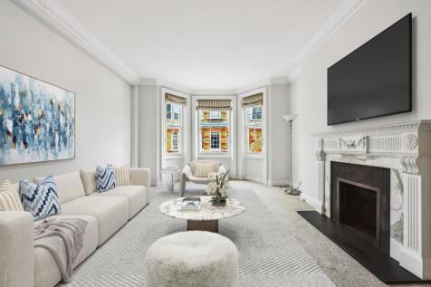 Bullingham Mansions,
Pitt Street, W8