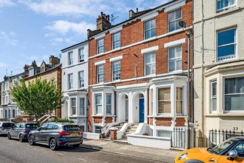 Disraeli Road,
Putney Hill, SW15