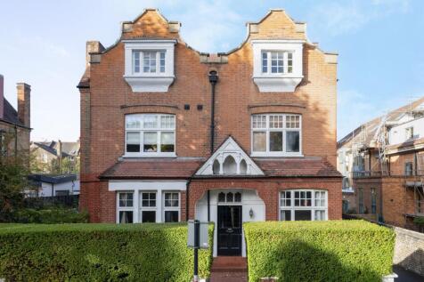 Gwendolen Avenue, 
Putney Hill, SW15