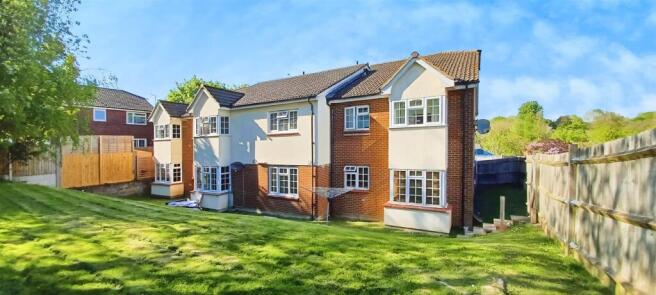 Chiltern Close