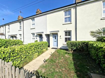 Formby Terrace, Halling