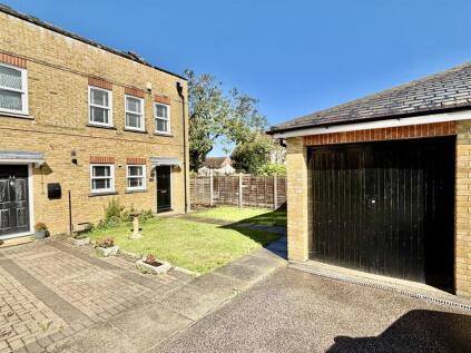 Conway Mews, Chatham