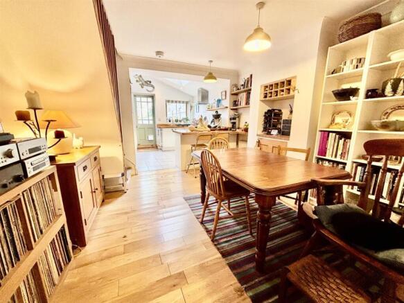 Kitchen / Dining Room