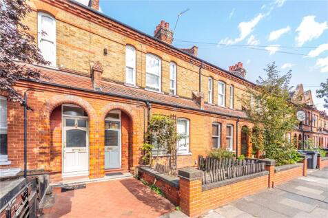 Gladstone Avenue, Wood Green, London, N22