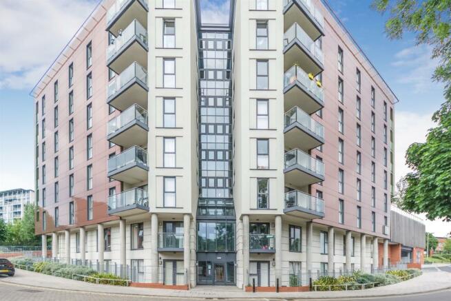 1 Bedroom Apartment For Sale In Bell Barn Road Birmingham B15