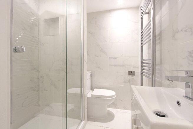 En-Suite Bathroom