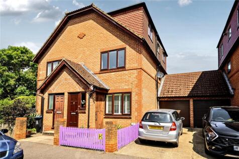 Sopwith Close, Kingston upon Thames, KT2